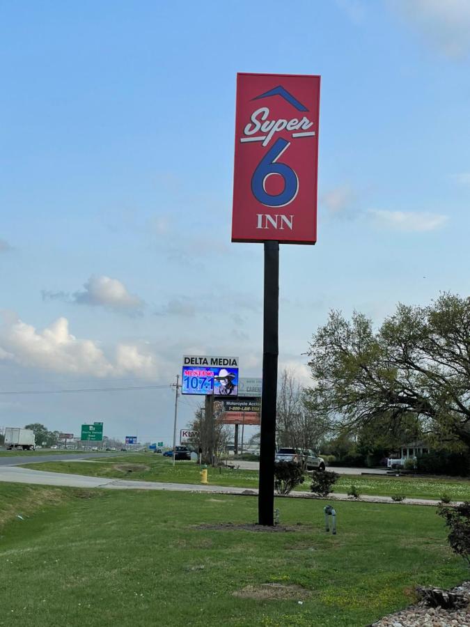 Super 6 Inn Carencro Exteriér fotografie